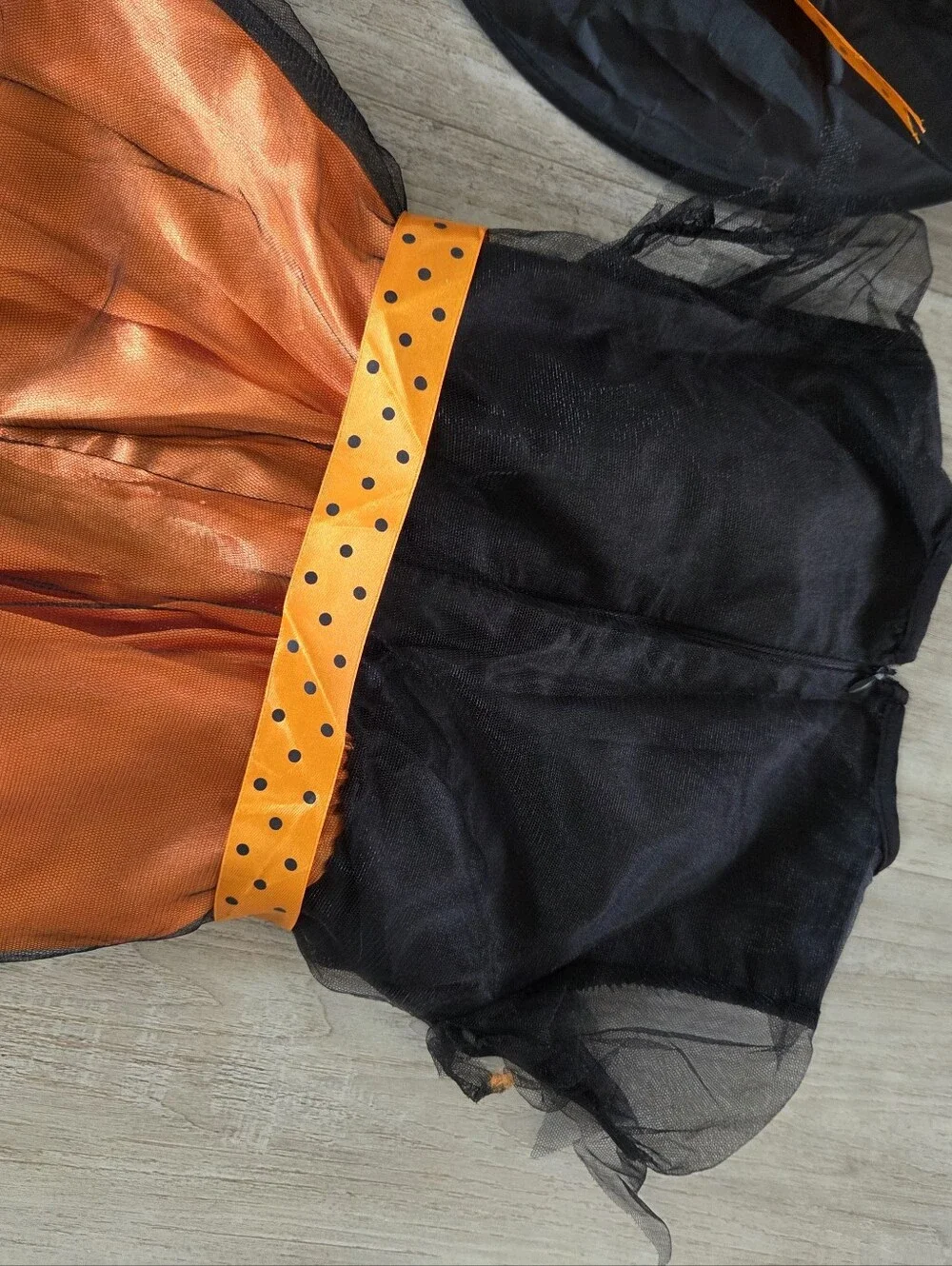 Girls Size 5/6 Halloween Costume Witch Orange Black Tulle Dress Hat Modest